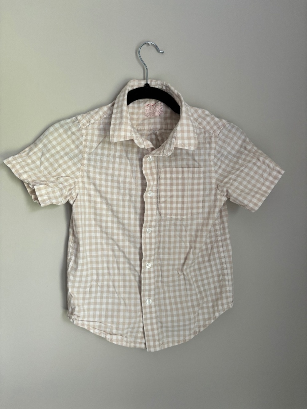 Cat & Jack Boys Beige Gingham Button Front Shirt Size 6/7
